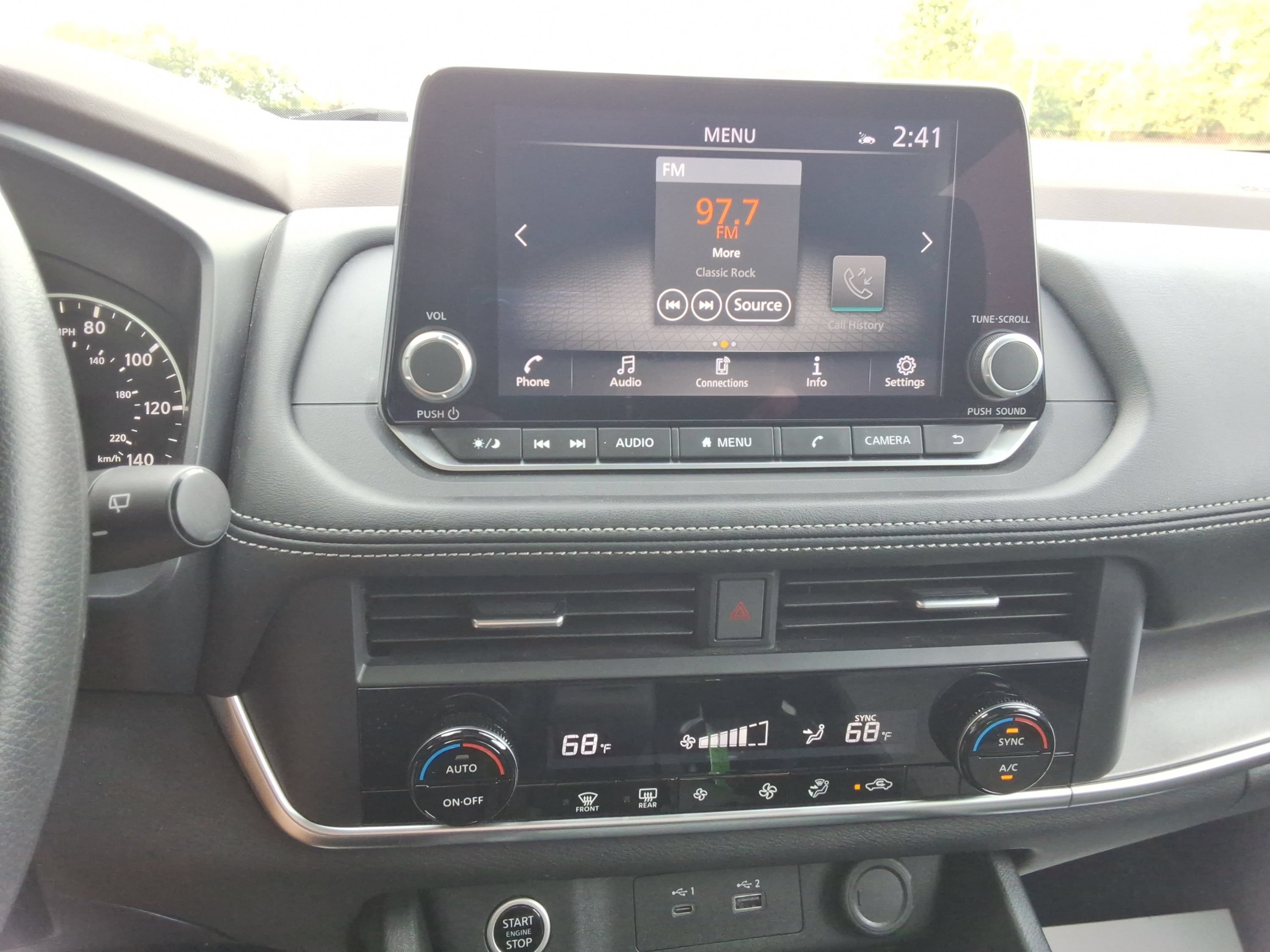 Used 2023 Nissan Rogue SV AWD/4WD image 28
