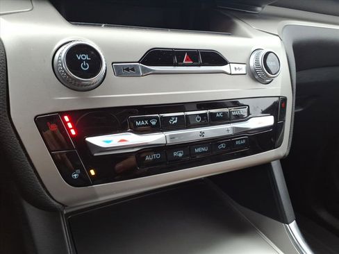 Certified 2023 Ford Explorer XLT w/ Equipment Group 202A image 23