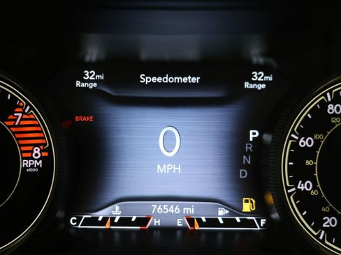 Used 2021 Jeep Cherokee Trailhawk w/ Sun, Sound & Nav Group AWD/4WD image 11