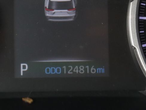 Used 2020 Toyota RAV4 XLE w/ XLE Grade Weather Package AWD/4WD image 21