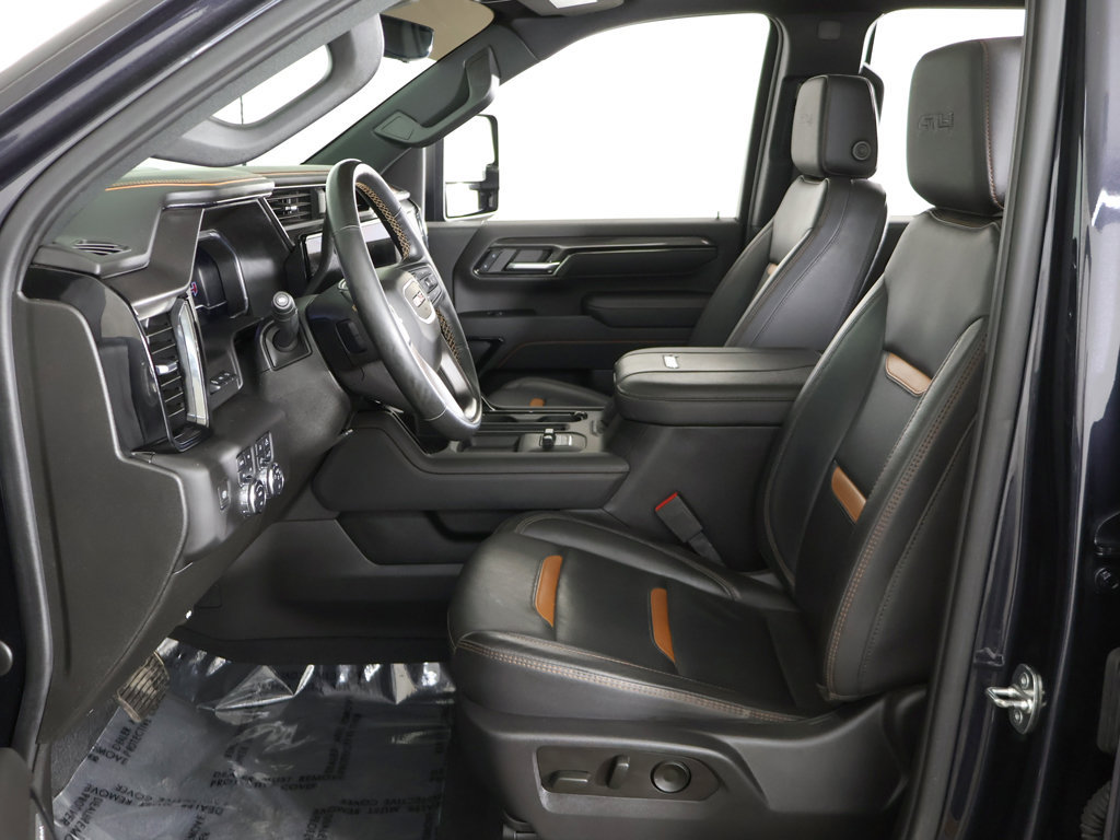 Used 2024 GMC Sierra 2500 AT4 w/ Technology Package AWD/4WD image 36