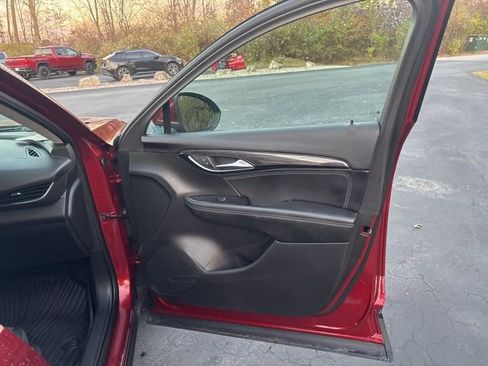 Used 2022 Buick Envision Preferred image 27