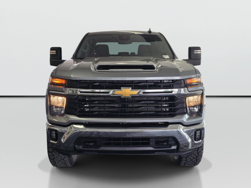Used 2025 Chevrolet Silverado 2500 LT w/ Convenience Package AWD/4WD image 7