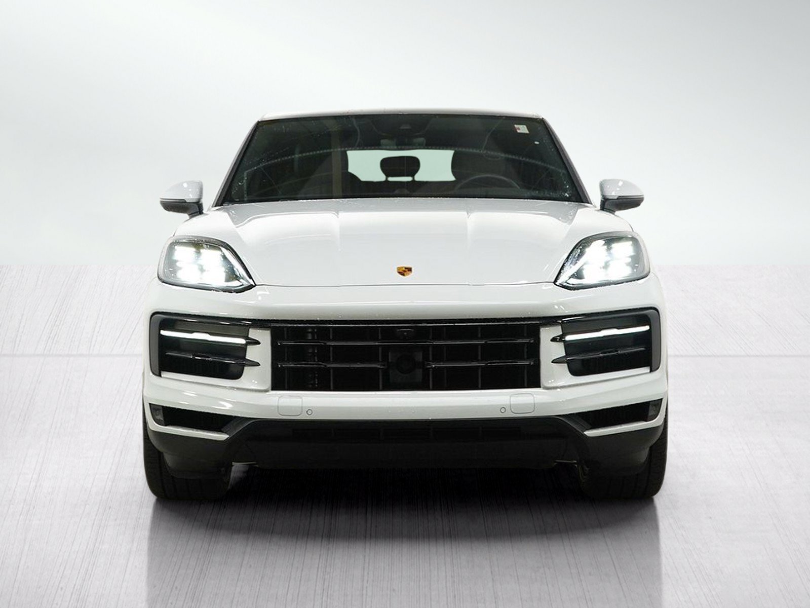 Used 2024 Porsche Cayenne Coupe AWD/4WD image 9