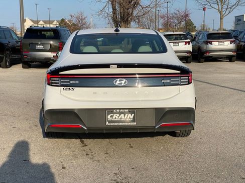 Certified 2025 Hyundai Sonata SE FWD image 6