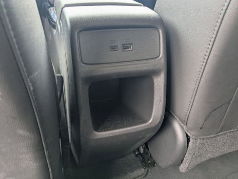 Certified 2024 Chevrolet Trax LT image 52