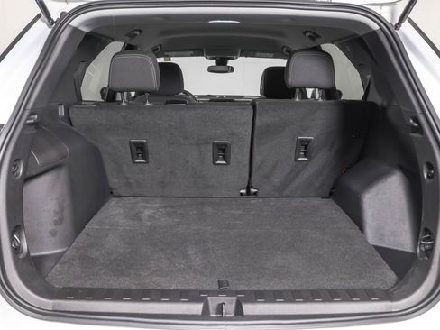 Used 2023 Chevrolet Equinox LS w/ LS Convenience Package image 37