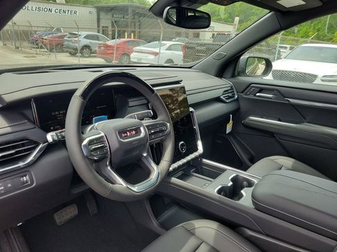 New 2025 GMC Acadia Elevation w/ Super Cruise Package image 12