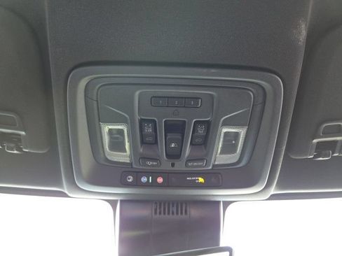 Used 2024 Chevrolet Silverado 1500 High Country AWD/4WD image 74