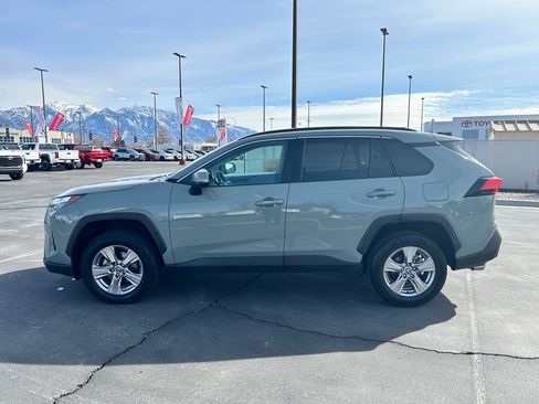 Certified 2022 Toyota RAV4 XLE w/ Convenience Package image 2