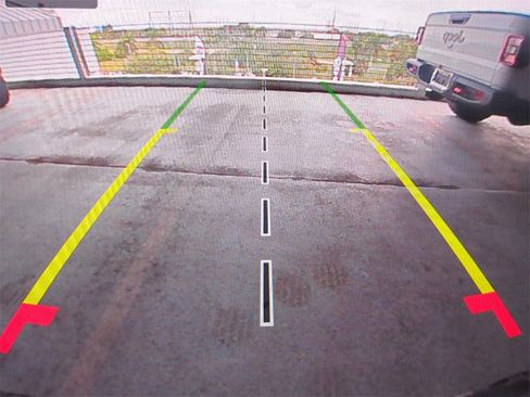 New 2025 Jeep Wrangler Unlimited Rubicon w/ Technology Group image 20