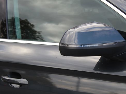 Used 2018 Audi Q5 2.0T Premium Plus w/ Premium Plus Package image 38