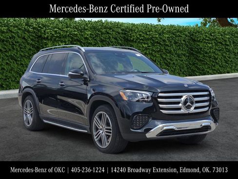 Used 2026 Mercedes-Benz GLS 450 4MATIC image 3