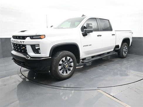 Used 2023 Chevrolet Silverado 2500 Custom w/ Custom Value Package image 1