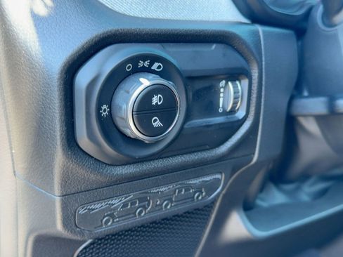 New 2026 Jeep Gladiator Sport image 17