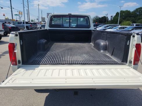 Used 1987 Ford F250 4x4 Regular Cab image 10