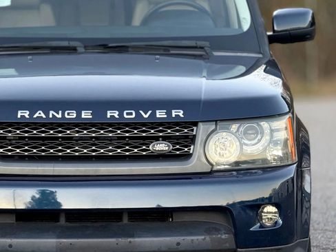 Used 2011 Land Rover Range Rover Sport HSE image 12