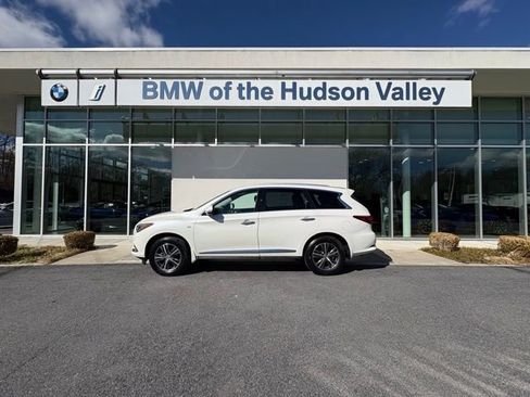 Used 2019 INFINITI QX60 Luxe w/ Essential Package image 1