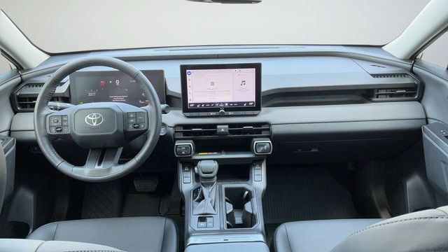 Used 2026 Toyota RAV4 XLE Premium w/ Panoramic Sun Roof Package FWD image 9