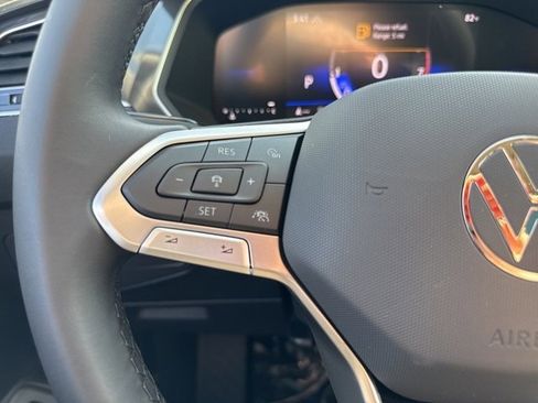 Used 2024 Volkswagen Tiguan Wolfsburg Edition image 11