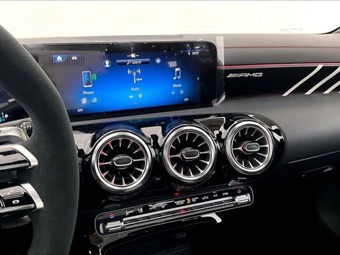 New 2026 Mercedes-Benz CLA 35 AMG 4MATIC image 7