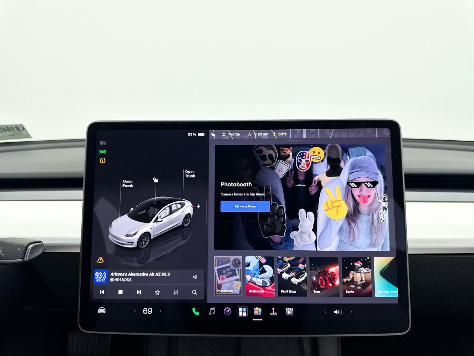 Used 2023 Tesla Model 3 Standard Range RWD image 31