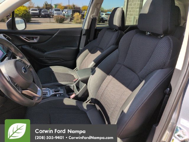 Used 2023 Subaru Forester Premium AWD/4WD image 24