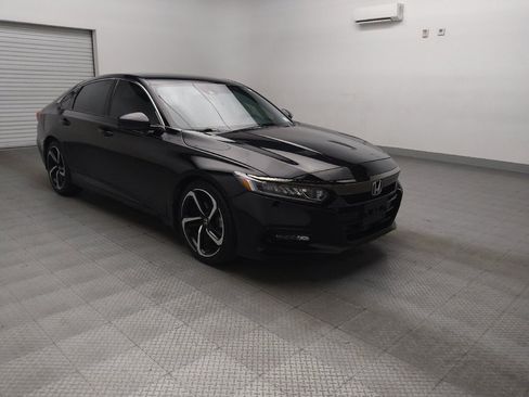 Used 2019 Honda Accord Sport image 13