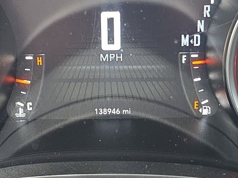 Used 2018 Dodge Challenger SXT w/ Performance Handling Group image 21