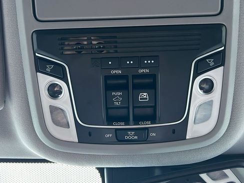 Used 2020 Honda Ridgeline RTL-E image 32