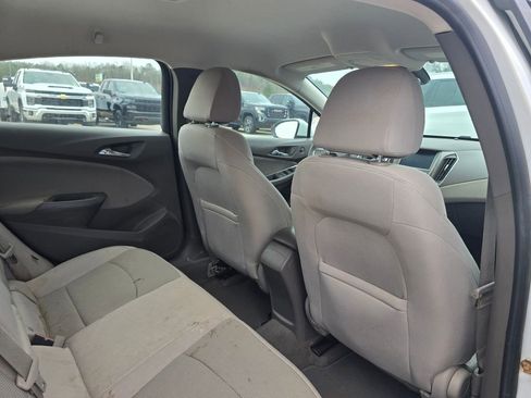 Used 2016 Chevrolet Cruze LT w/ Convenience Package image 6