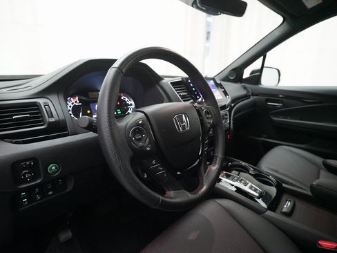 Used 2022 Honda Ridgeline Black Edition image 8