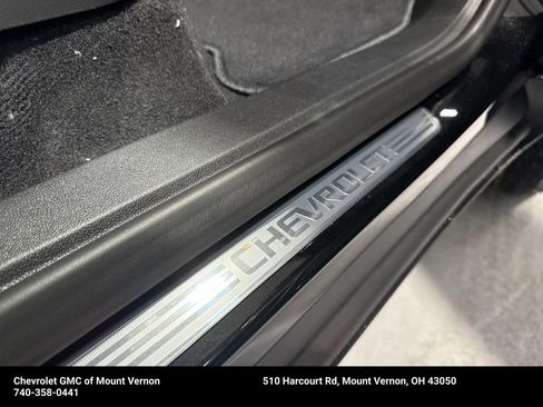 New 2027 Chevrolet Traverse Z71 w/ Driver Confidence Package AWD/4WD image 35