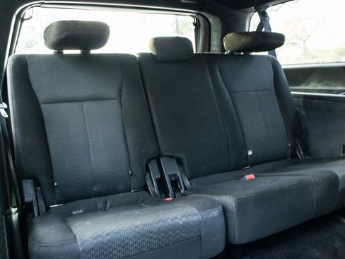 Used 2021 Ford Expedition Max XLT image 19