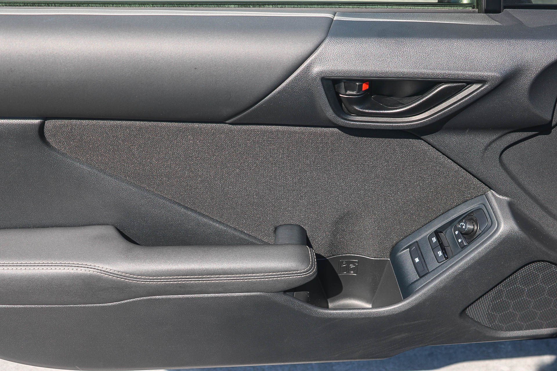 Certified 2023 Toyota GR86 w/ ALL Weather Mat Package (TMS) RWD image 21