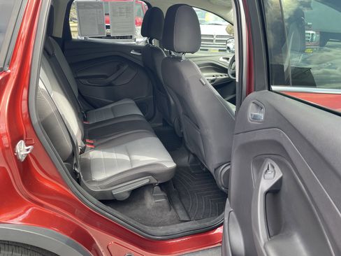 Used 2014 Ford Escape SE image 28