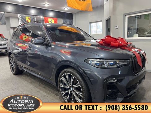 Used 2021 BMW X7 M50i AWD/4WD image 6