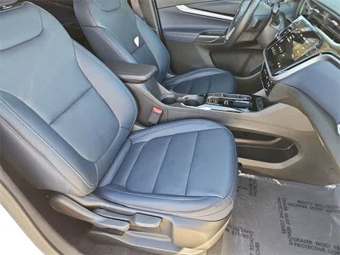 Used 2023 Chevrolet Bolt EUV Premier w/ Sun & Sound Package image 22