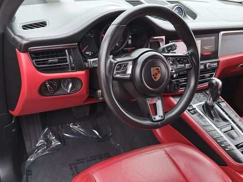Used 2021 Porsche Macan GTS AWD/4WD image 17