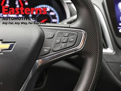Used 2024 Chevrolet Malibu LT FWD image 16