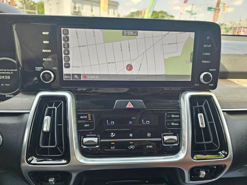 Used 2021 Kia Sorento SX Prestige AWD/4WD image 16