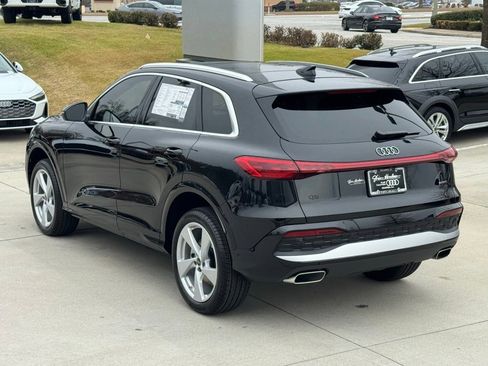 New 2025 Audi Q5 Premium Plus image 11