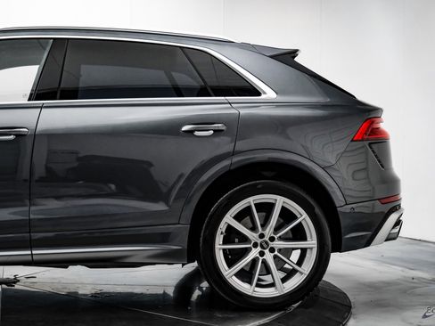 Used 2022 Audi RS Q8 image 7