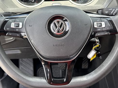 Used 2021 Volkswagen Tiguan S FWD image 16