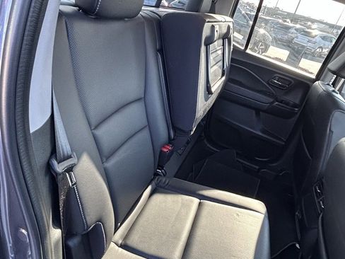 Used 2025 Honda Ridgeline RTL image 13