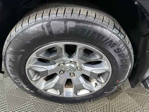 Used 2017 RAM 1500 Limited AWD/4WD image 31