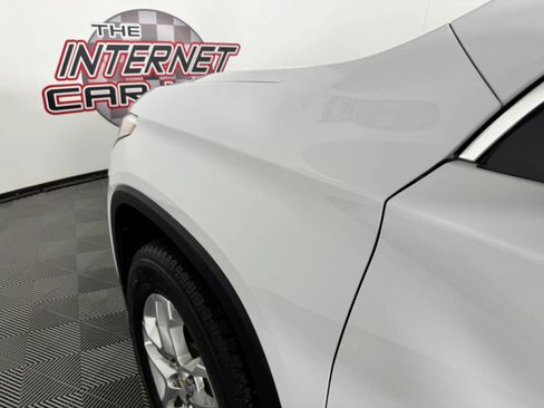 Used 2018 Chevrolet Traverse LT AWD/4WD image 23