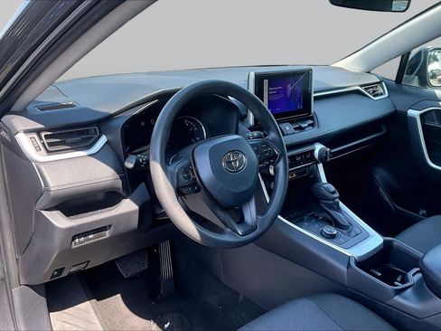 Certified 2025 Toyota RAV4 XLE AWD/4WD image 18