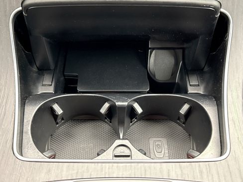 Used 2022 Mercedes-Benz GLC 300 4MATIC image 22