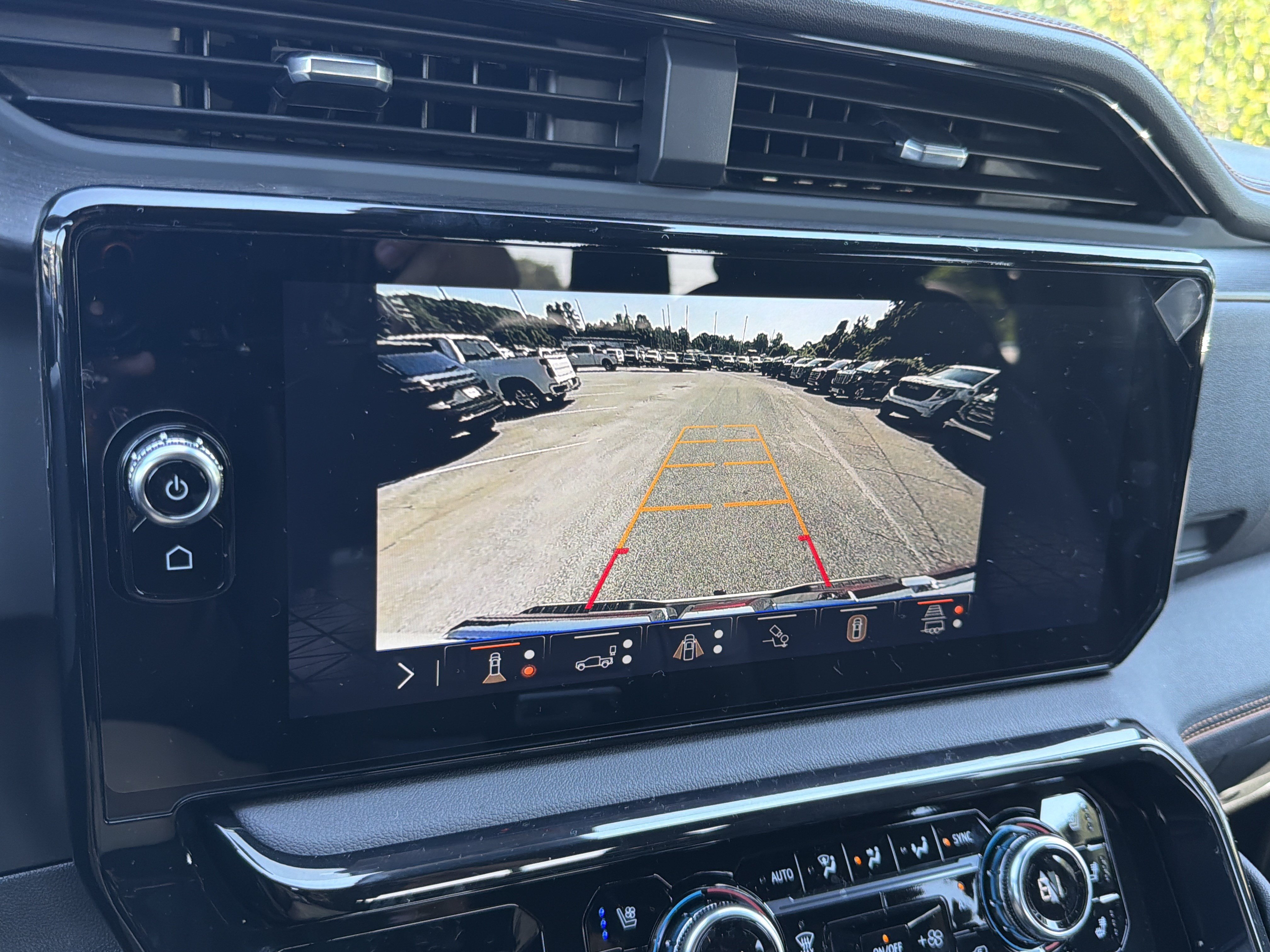 New 2026 GMC Sierra 1500 AT4 w/ AT4 Premium Package AWD/4WD image 25